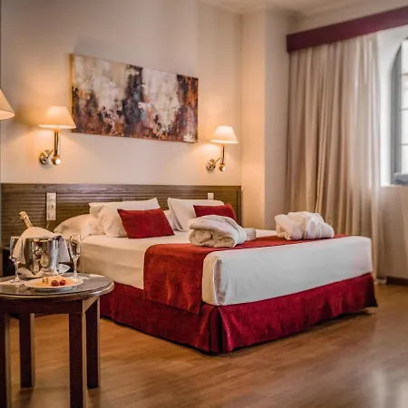 Senator Hotel 4*