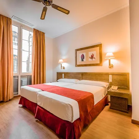 Senator Hotel