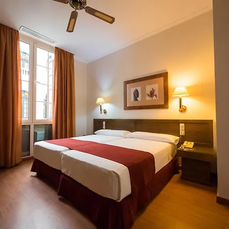 Senator Hotel 4*