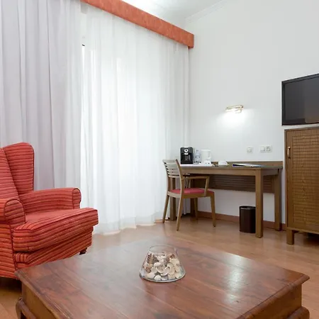Senator Hotel 4*